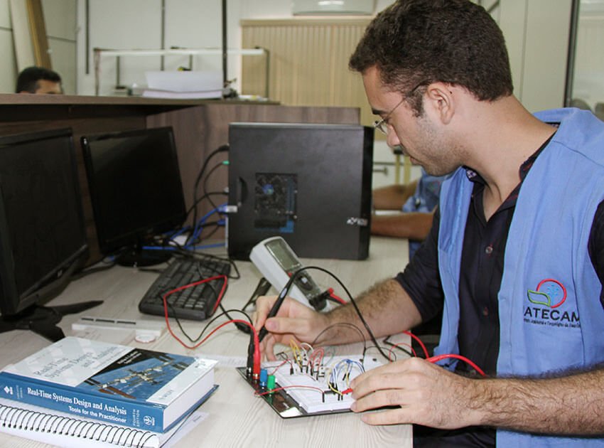 Laboratório de Sistemas Embarcados